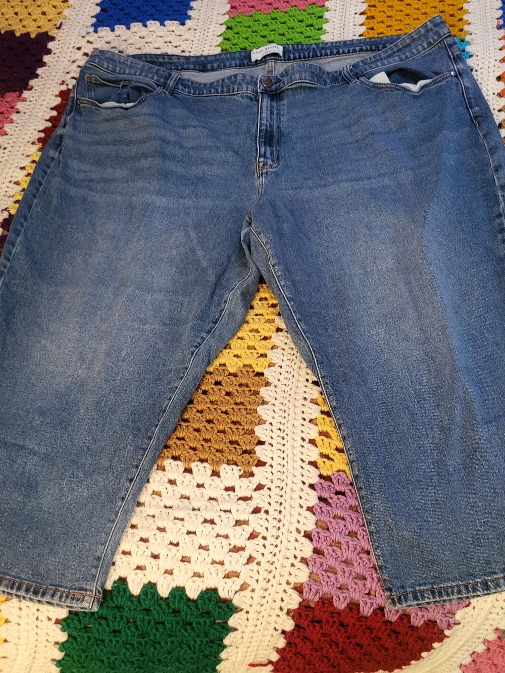 Lane Bryant Midwash Blue Cropped Jeans